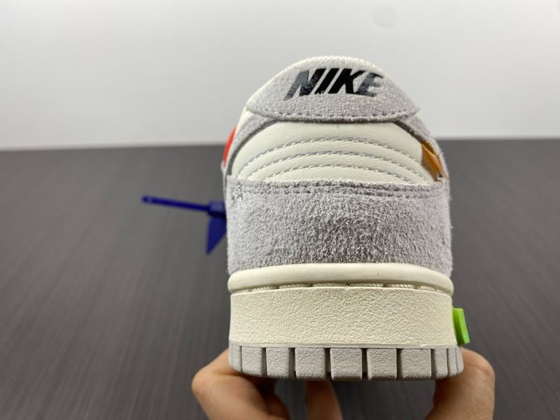 Dunk Low Off-White Lot 13  DJ0950-110