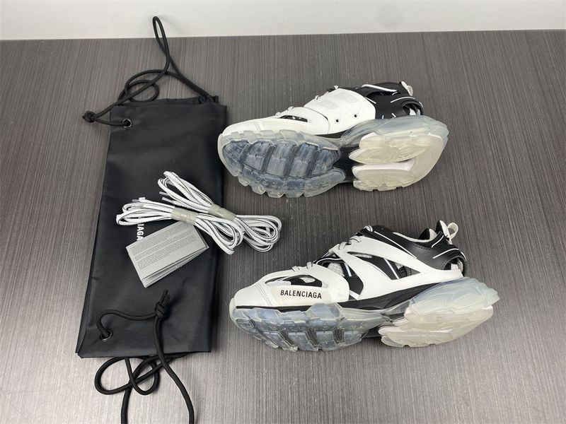 B*alenciaga Track Clear Sole White/Black  647741W3BZ29010