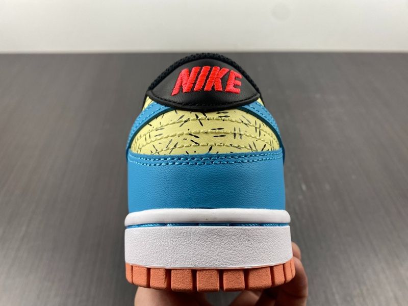 Dunk Low Kyrie Irving Baltic Blue  DN4179-400