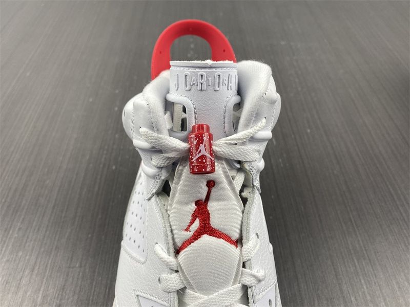 Air Jordan 6 Retro Red Oreo  CT8529-162