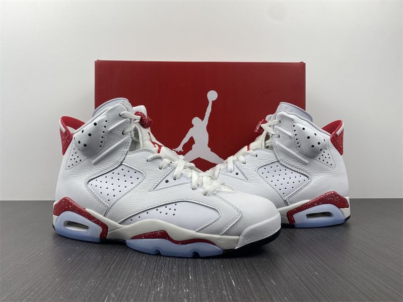 Air Jordan 6 Retro Red Oreo  CT8529-162