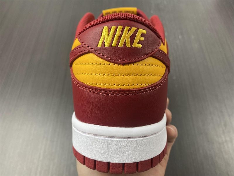 Dunk Low Midas Gold  DD1391-701