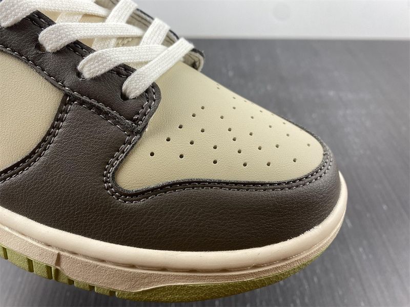 Dunk Low Khaki FB4960-210