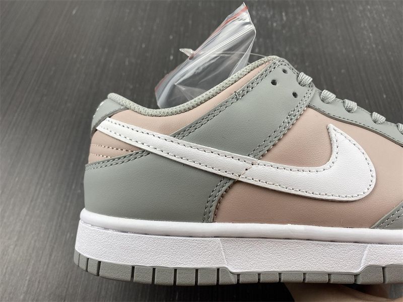 Dunk Low Pink Oxford  DM8329-600