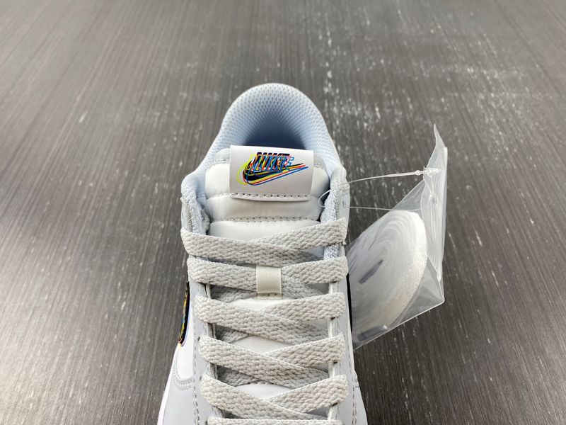 Dunk Low 3D Swoosh  DV6482-100