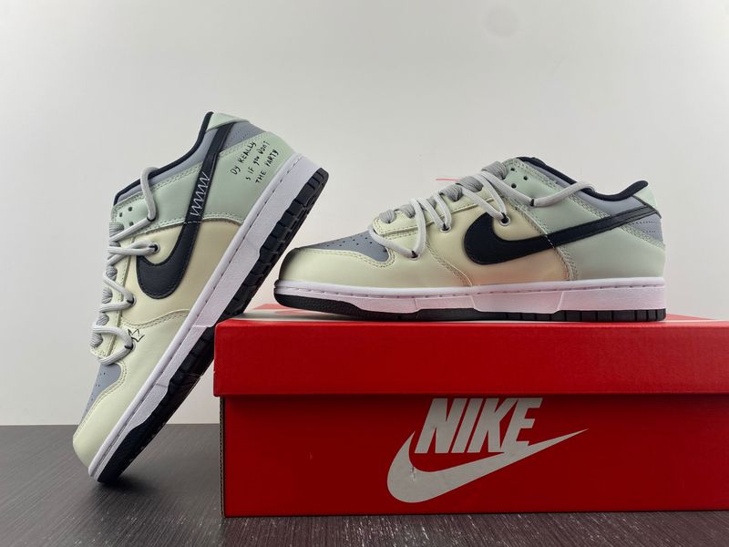 Dunk Low Custom MK221112-20