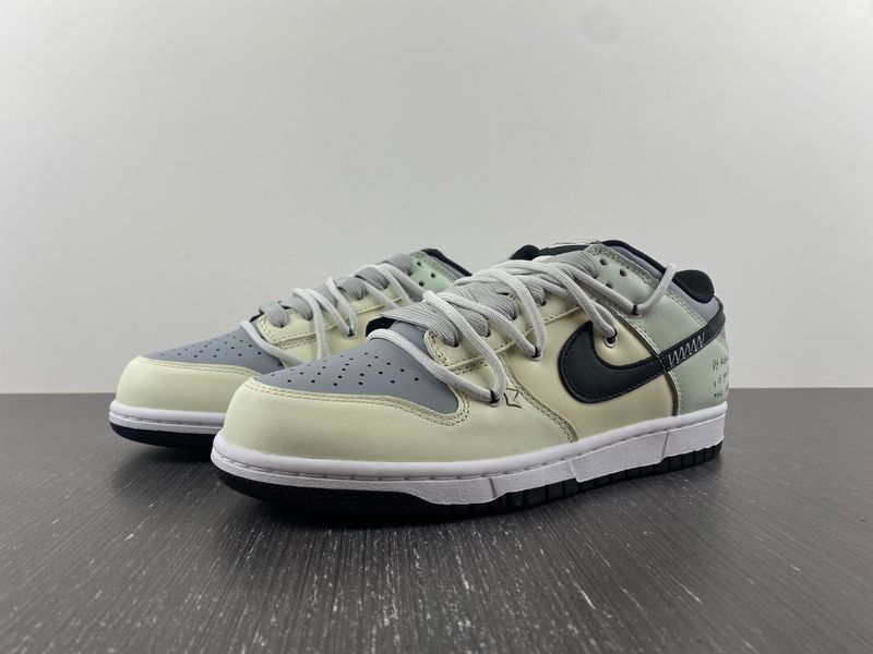 Dunk Low Custom MK221112-20