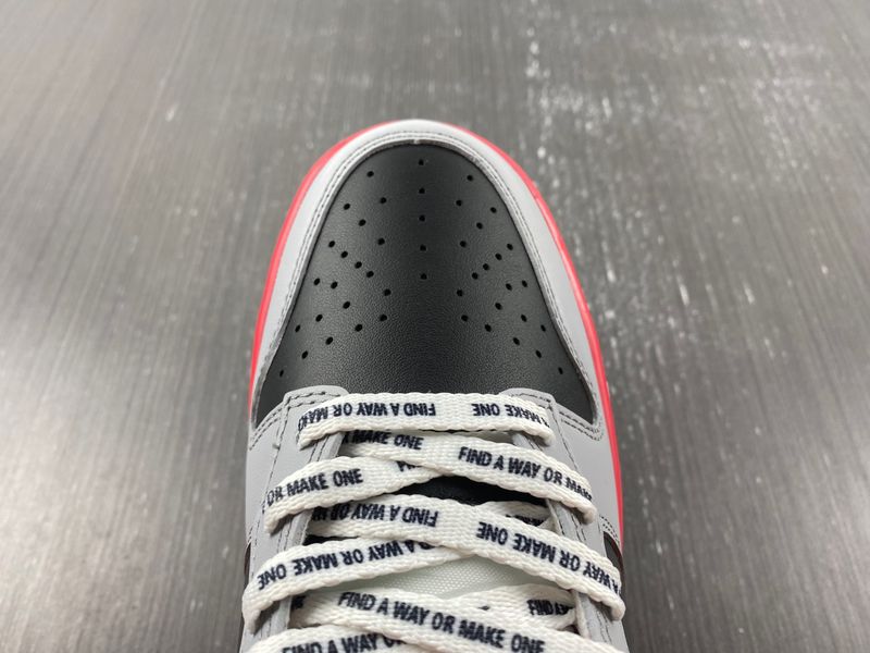 Dunk Low Clark Atlanta University  DR6189-001