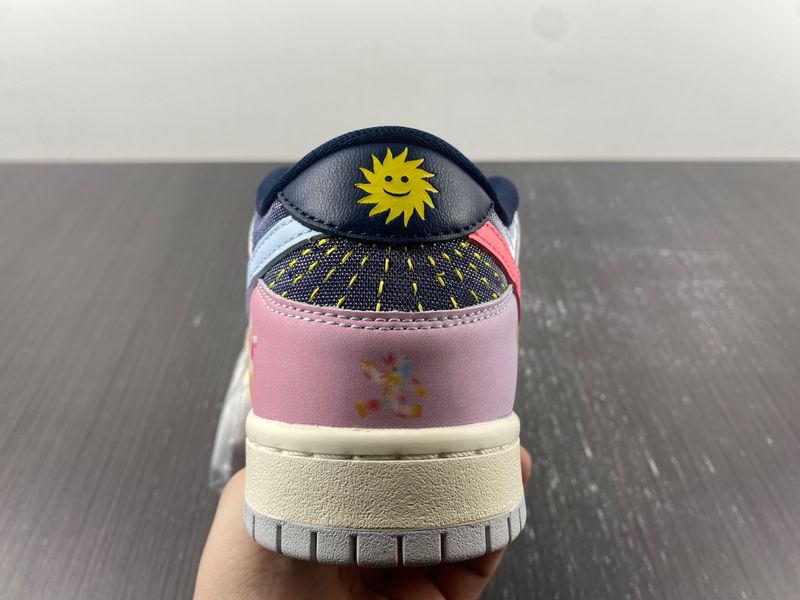 Dunk SB Low Bettie DX5933-900