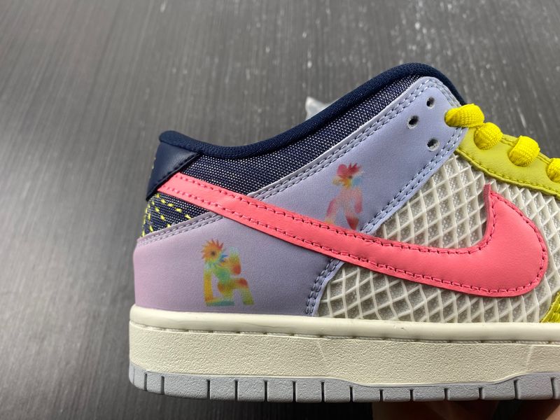 Dunk SB Low Bettie DX5933-900