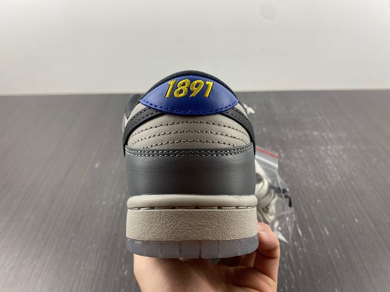 Dunk Low North Carolina A&T  DR6187-001