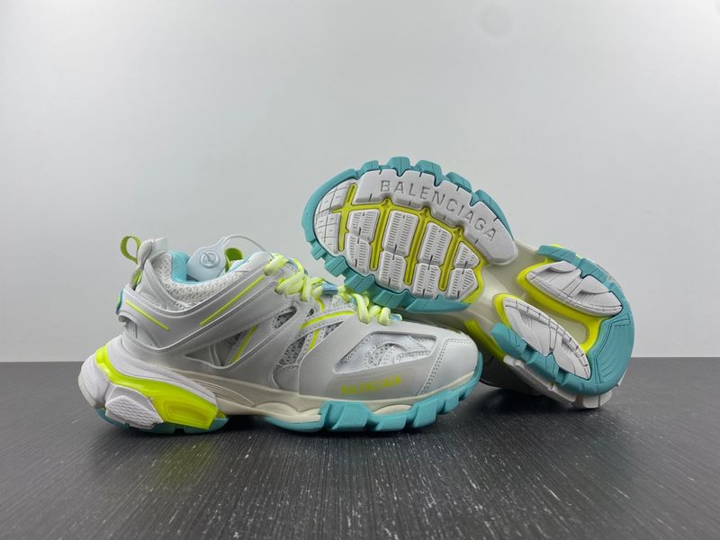 B*alenciaga Track AM221114-3