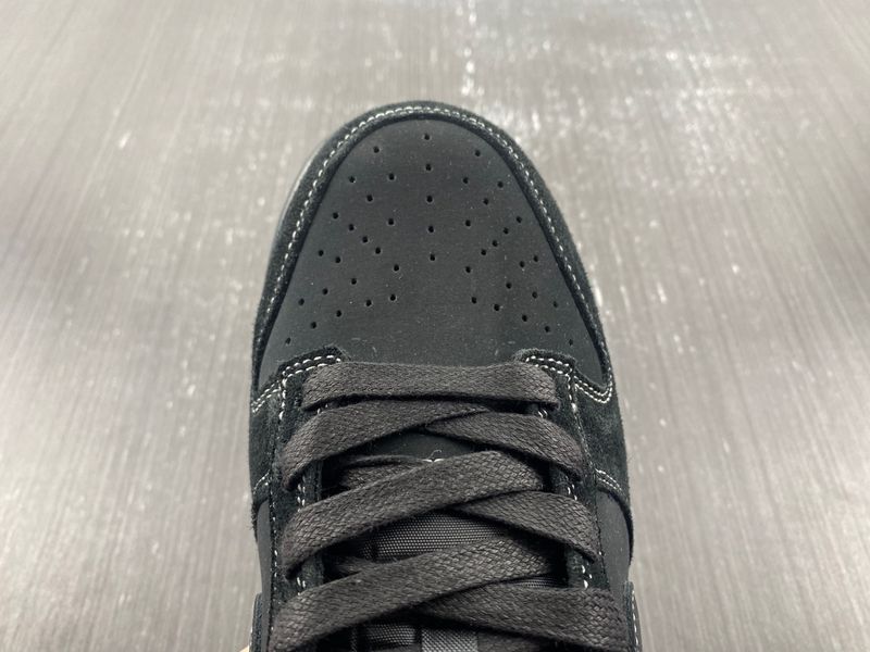 Dunk Low black