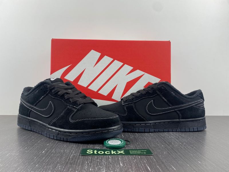 Dunk Low black