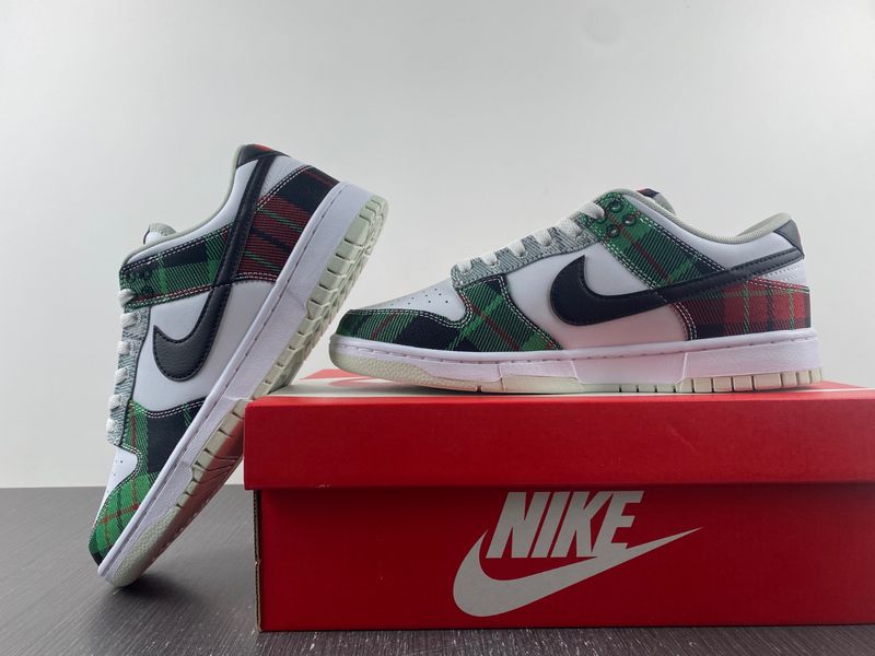 Dunk Low Tartan Plaid  DV0827-100