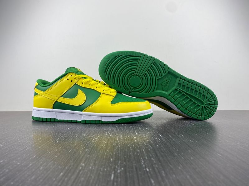 Dunk Low Reverse Brazil DV0833-300