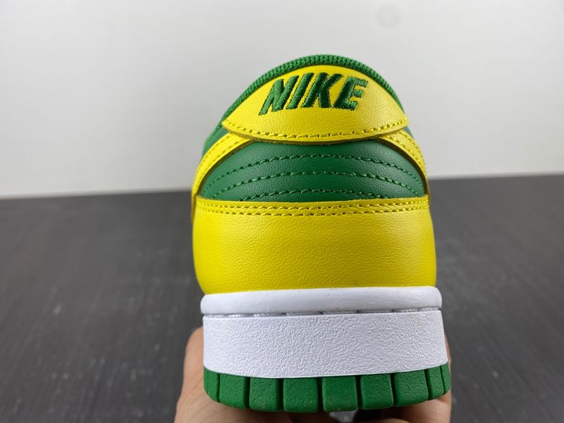 Dunk Low Reverse Brazil DV0833-300