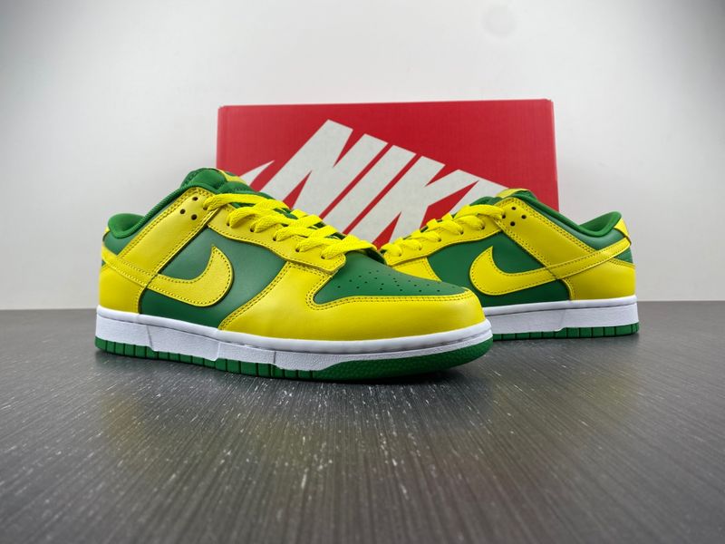 Dunk Low Reverse Brazil DV0833-300