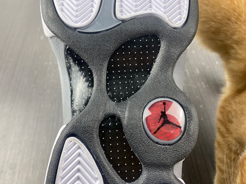 Air Jordan 13 Retro Black Flint  DJ5982-060