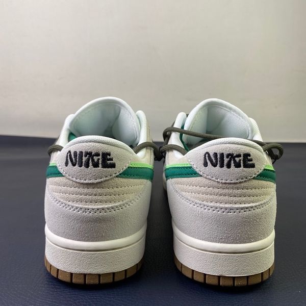 Dunk Low SE 85 Double Swoosh DO9457-100