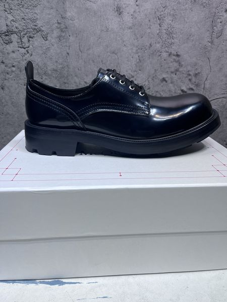 A*Lexander M*Cqueen Loafer CP230310-13