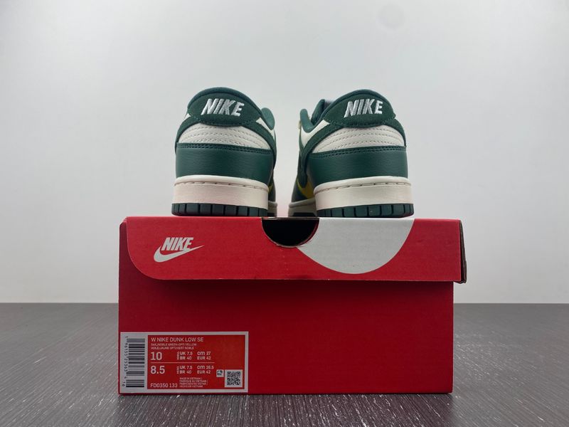 Dunk Low SE Noble Green FD0350-133