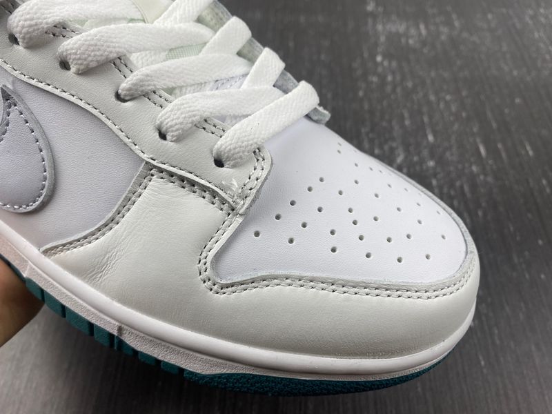 Dunk Low GS FD9911-101