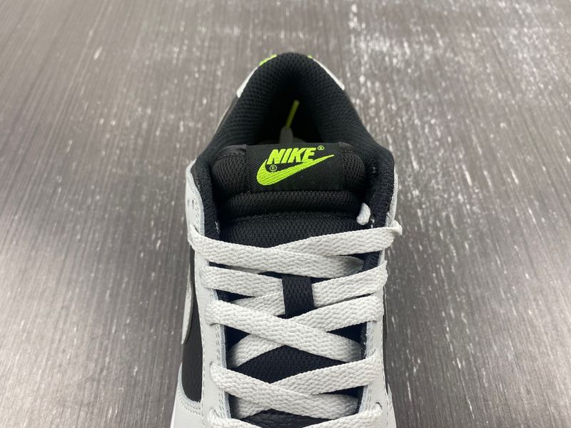 Dunk Low Grey Panda Volt  FD9756-001
