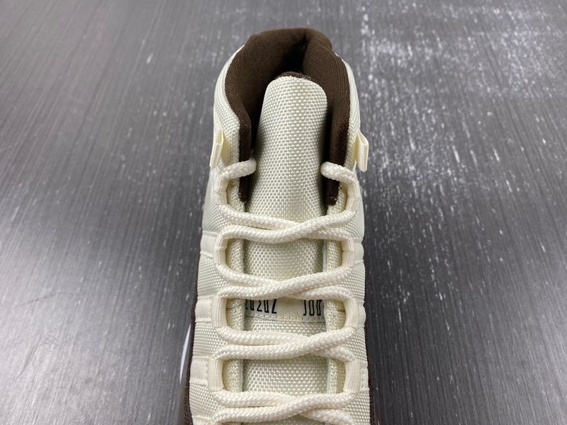 Air Jordan 11 Retro Pink CT8012-126