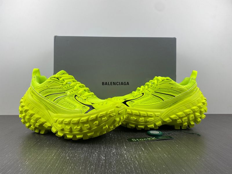 Men Women B*alenciaga Triples Top Sneaker AM20230529