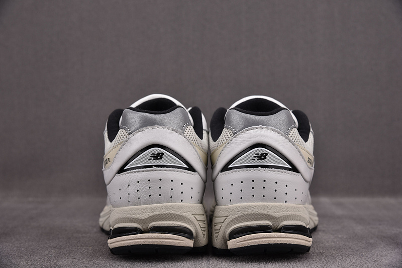 New Balance 2002R Atlas Lemon Haze  ML2002RQ
