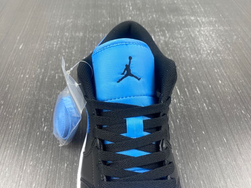 Air Jordan 1 Low University Blue 553558-041