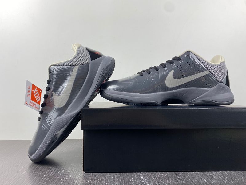 Kobe 5 Aston Martin Pack  386429-004