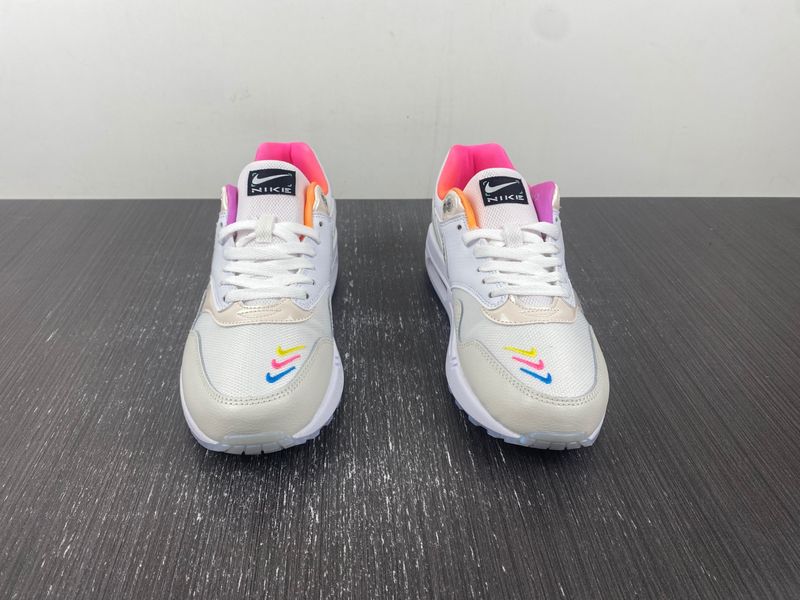 Air Max 1 Unlock Your Space FN0608-101