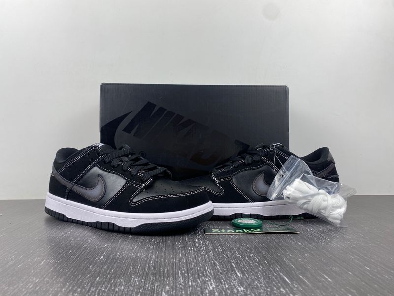 Dunk Low Airbrush Swoosh Black FD6923-001