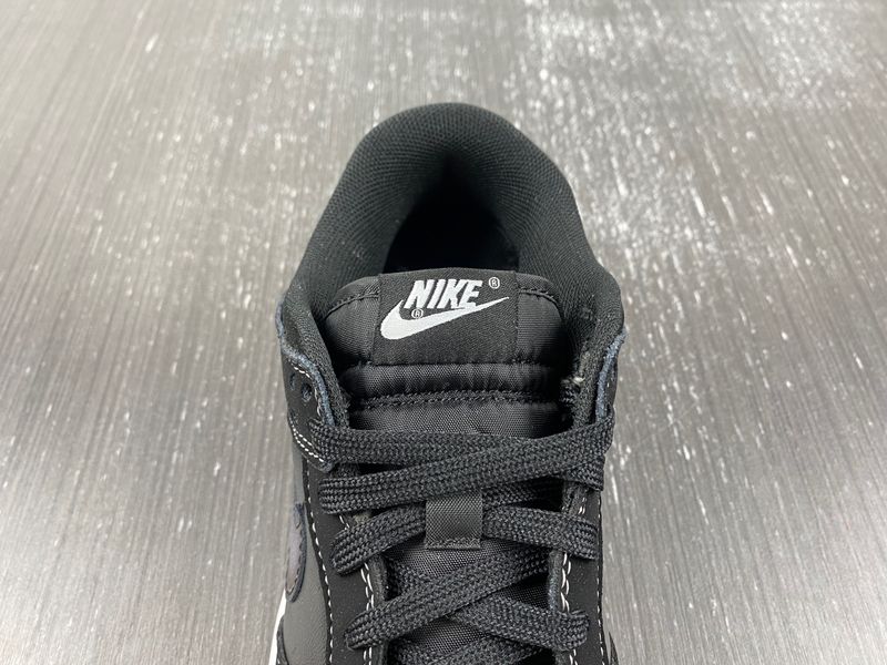 Dunk Low Airbrush Swoosh Black FD6923-001