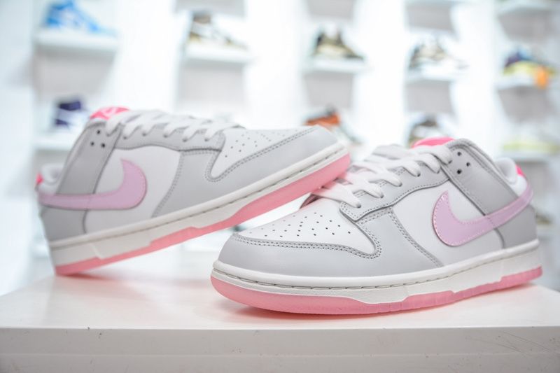 Dunk Low 520 Pack Pink  FN3451-161
