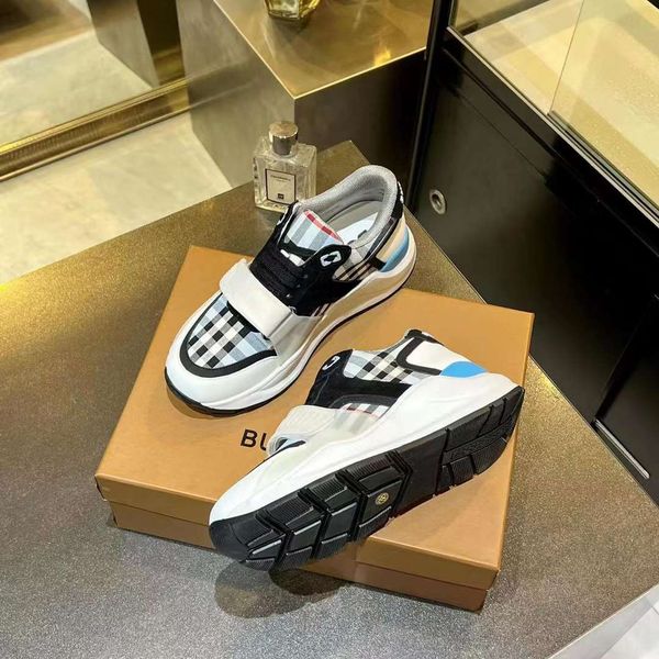 Women and Men B*urberry Top Sneaker CL 20230613-63
