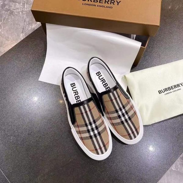Women and Men B*urberry Top Sneaker CL 20230820-10