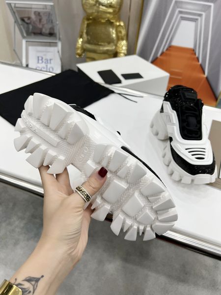 P*rada Top Sneakers Low CL 20230825-49