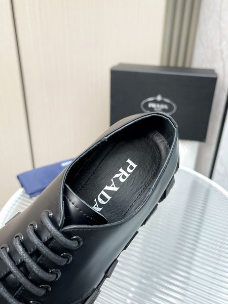 P*rada Top Loafer CL 23030825-61