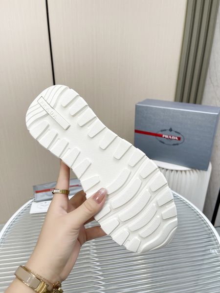 P*rada Top Sneakers Low CL 20230825-72