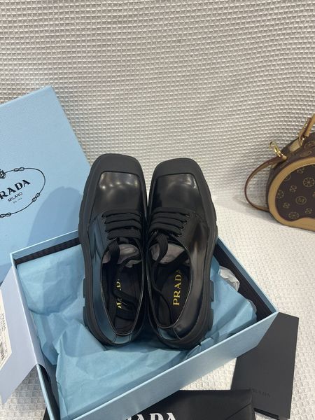 P*rada Top Loafer CL 23030831-6