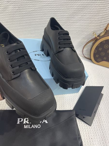P*rada Top Loafer CL 23030831-7