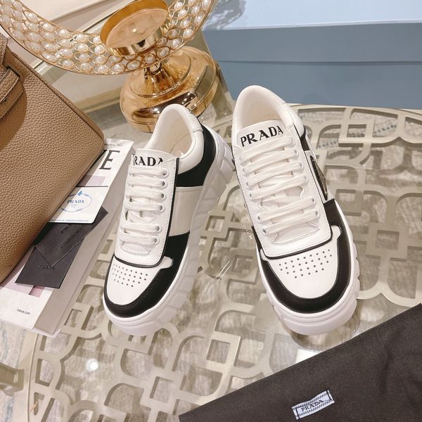 P*rada Top Sneakers Low CL 20230831-20