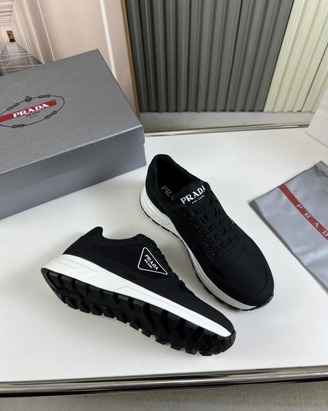 P*rada Top Sneakers Low CL 20230831-21