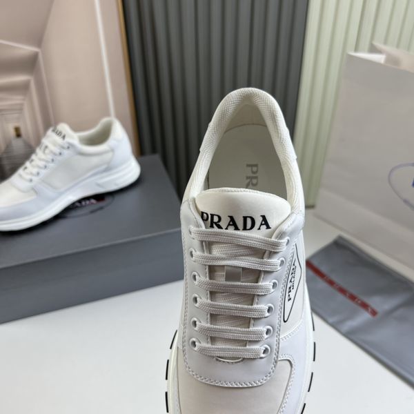 P*rada Top Sneakers Low CL 20230831-22