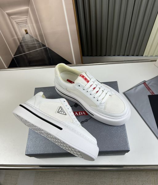 P*rada Top Sneakers Low CL 20230831-41