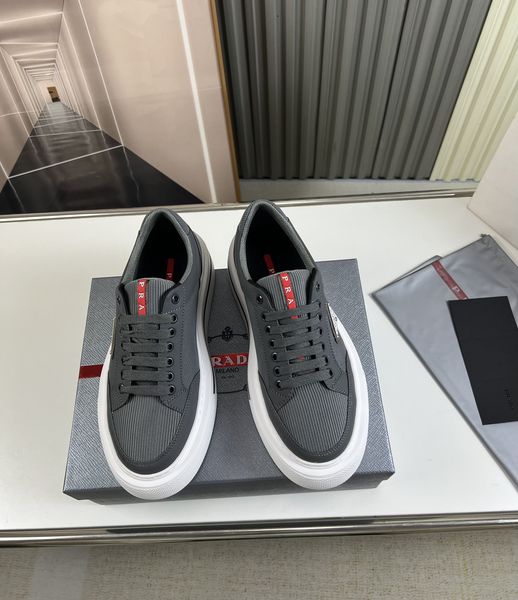 P*rada Top Sneakers Low CL 20230831-42