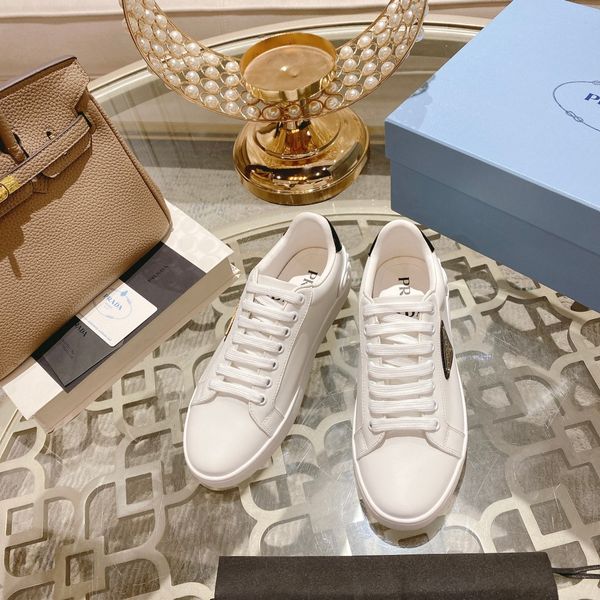 P*rada Top Sneakers Low CL 20230831-45